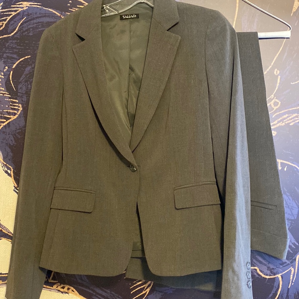 Tall 33 inseam Tahari grey blazer and pants